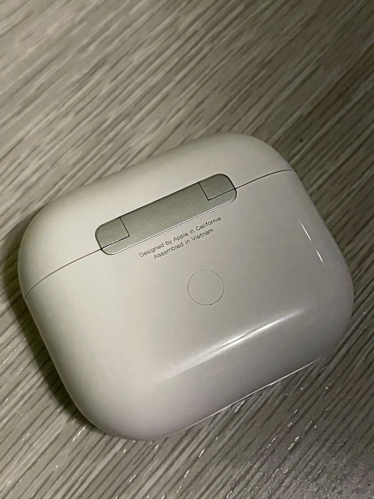 Airpods (3rd generation)