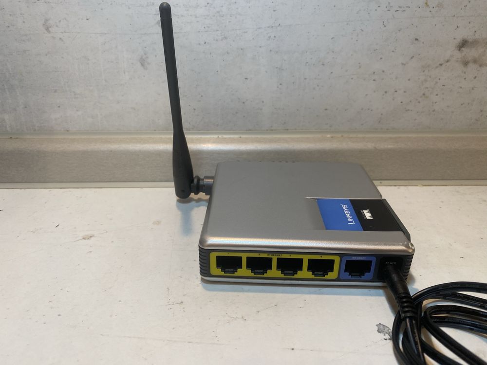 Рутер Linksys WRT54GC - използван