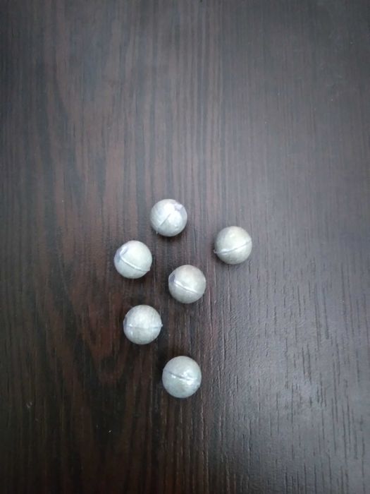 Bile de plumb 10 mm 35 de lei