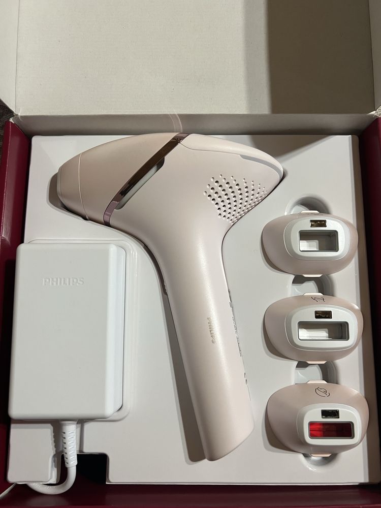 Фотоепилатор Lumea 9000