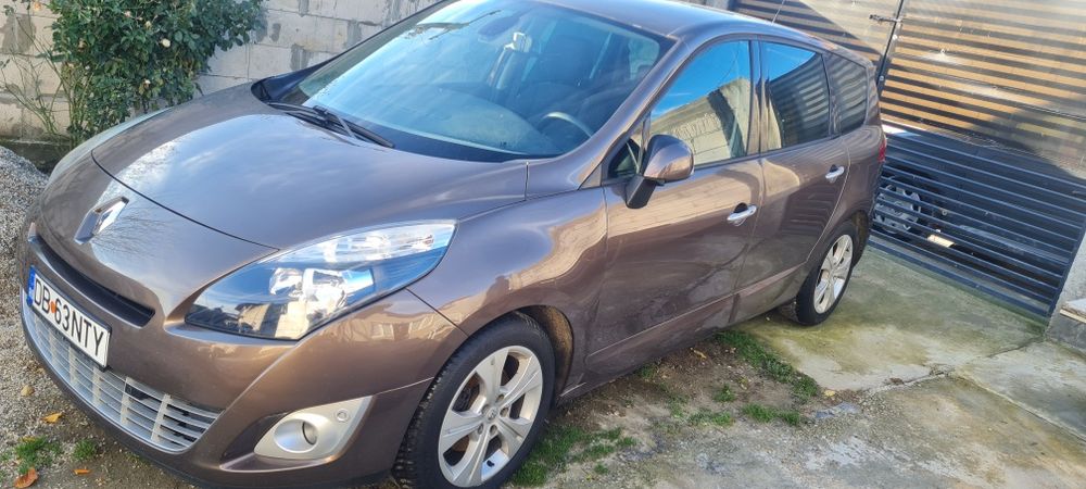 De vânzare: Renault Megane Scenic!
