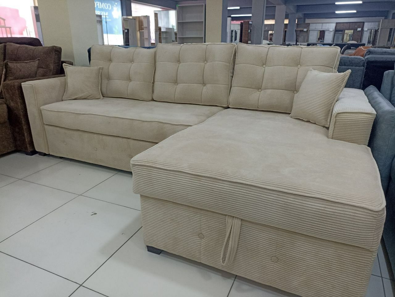 Стильный, мягкий, комфортный угловой диван от производителя