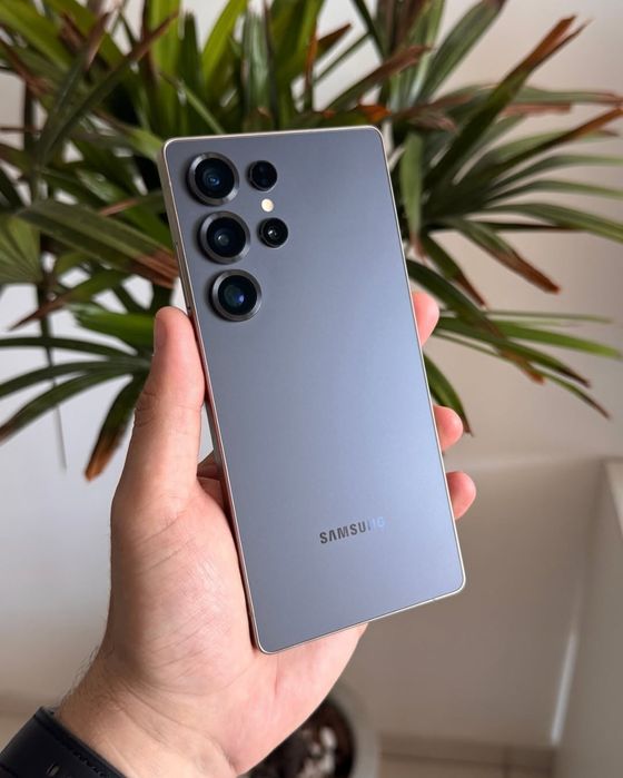 Samsung S25 ultra 5G 12/256Gb snapdragon- uzb boylab dastafka bor