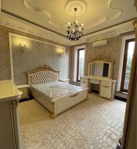 Дом
 Никитина 

2 сотки