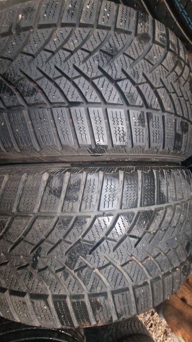 225 45 17 Semperit 2 anvelope iarna