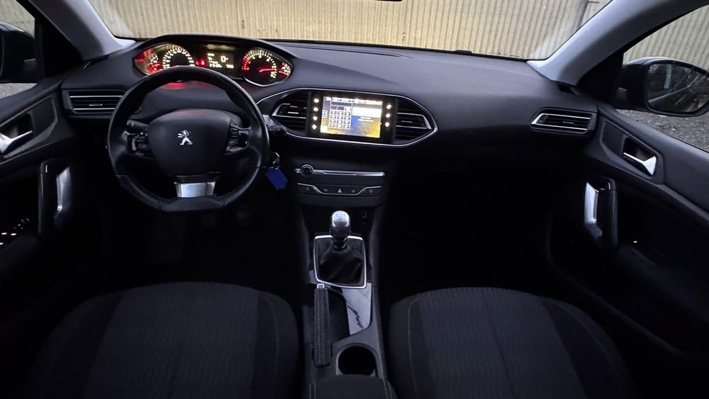 Navigație Peugeot 308 t9 din 2015