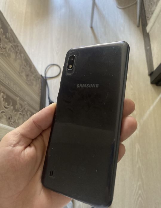 Продам Samsung a10