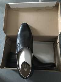 Срочно продам мужские новый туфли качества хорошие