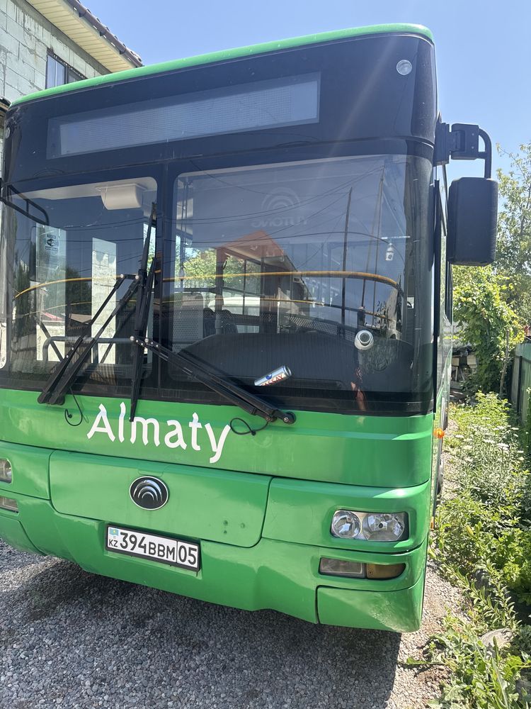 Автобус Ютунг 2017 года