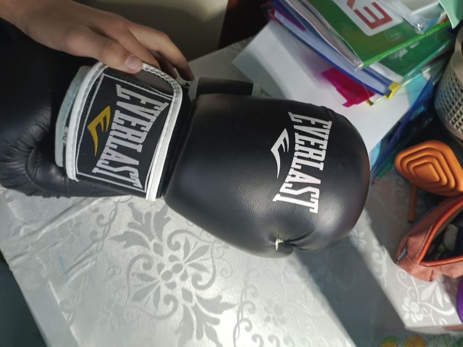 Перчатки Everlast