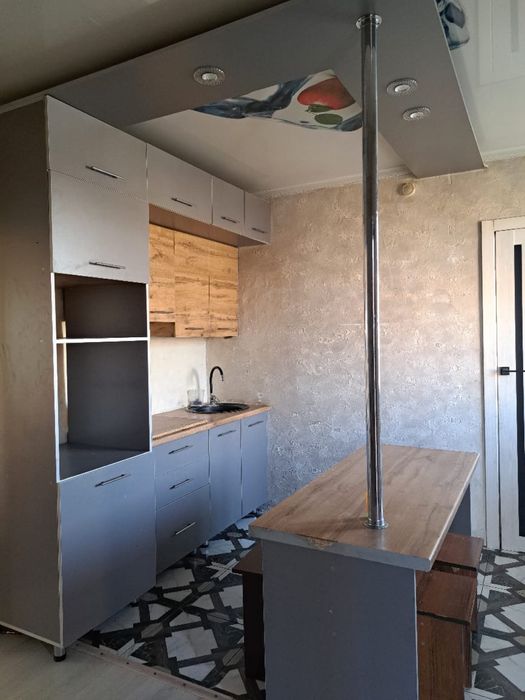 СРОЧНО !!! Продам кухонный гарнитур