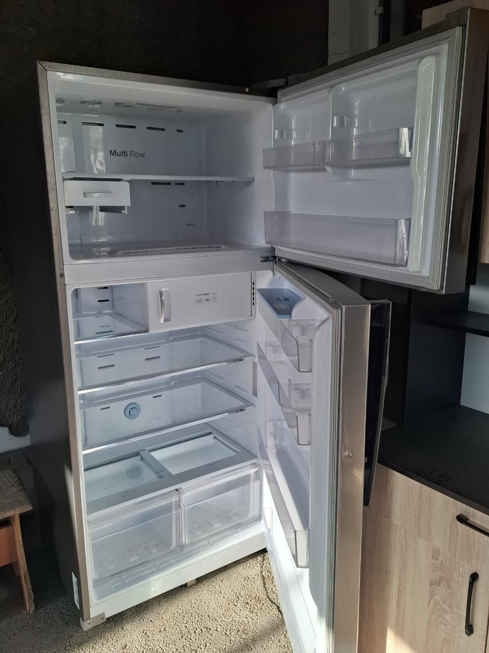 Продам холодильник