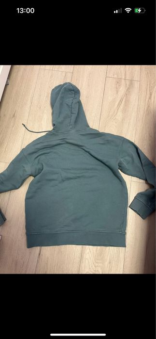 Hanorac Adidas aproape noi