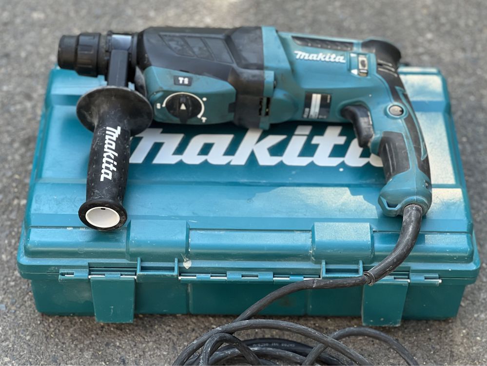 Електрически перфоратор Makita HR2630 /800 W, 2.4 J, куфар/