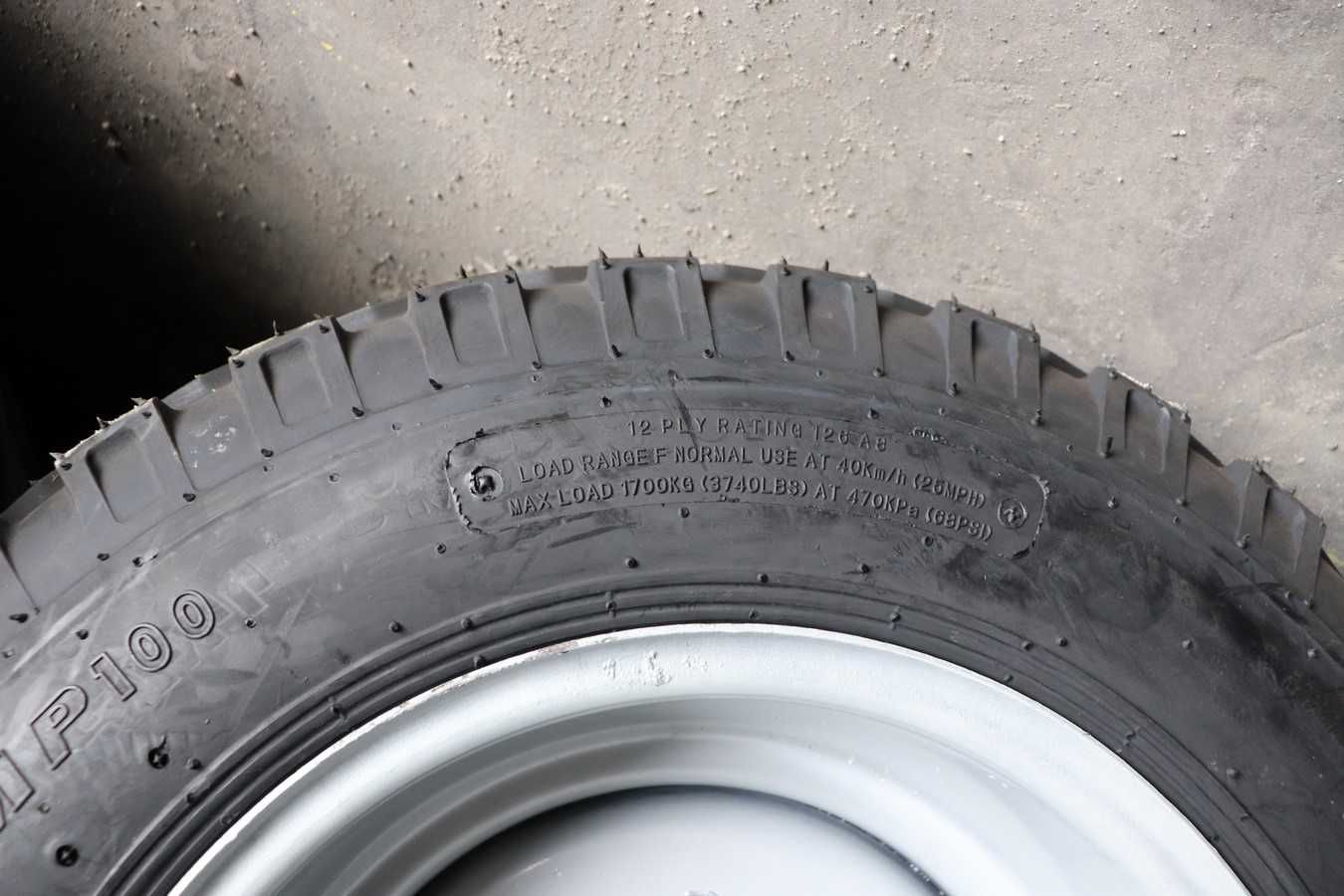 Anvelope noi ARMOUR 10.0/75-15.3 cu janta cauciucuri pentru REMORCA