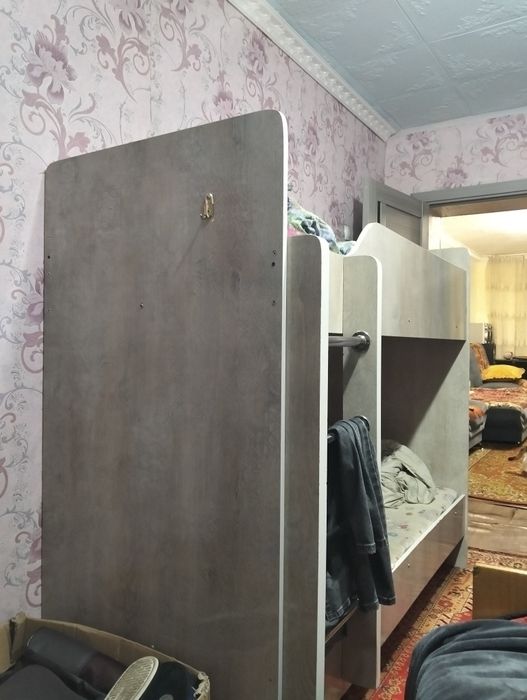 Продам двухъярусную краватку
