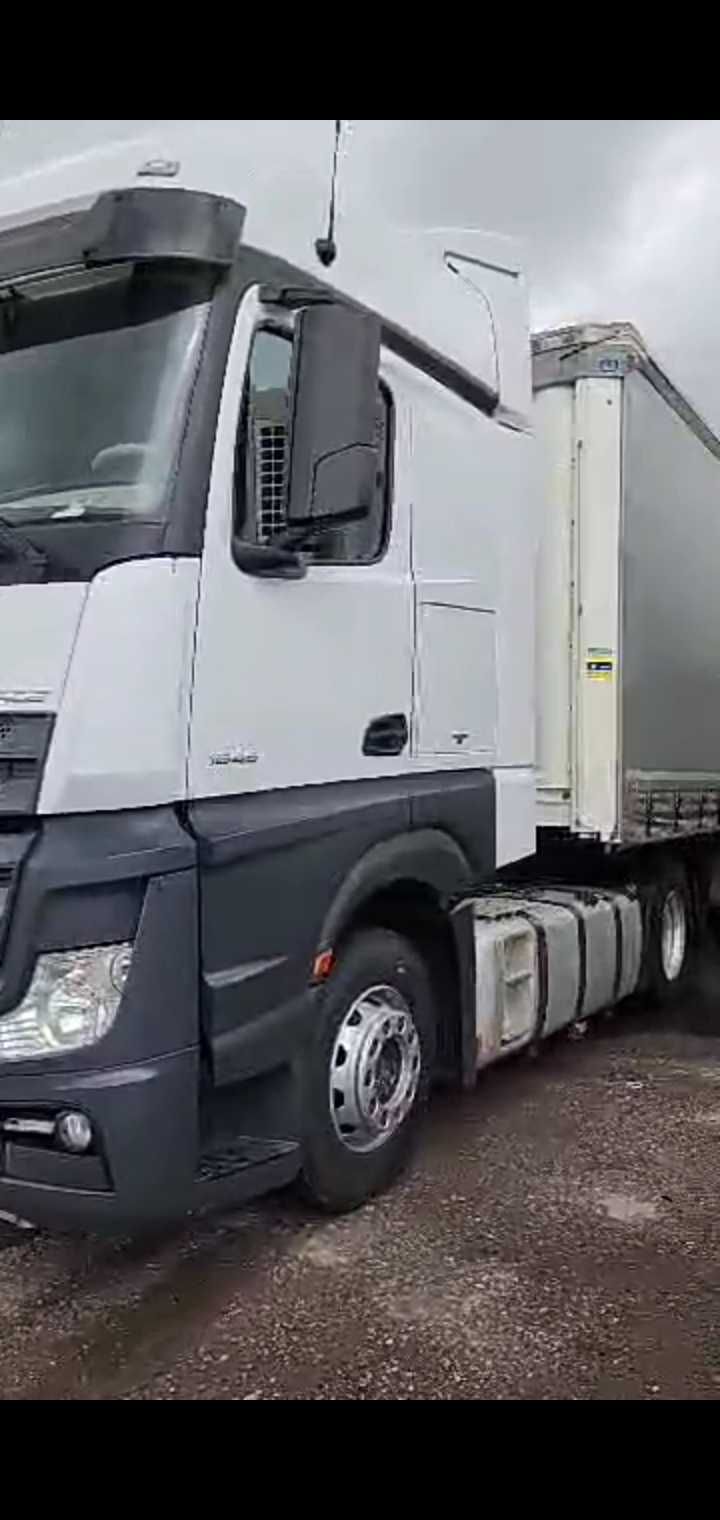 Mercedes benz actros