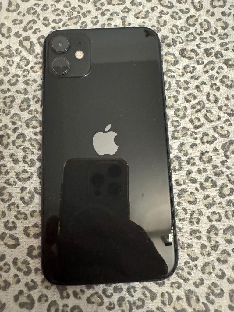 iPhone 11 preț absolut fix , nu deranjați inutil