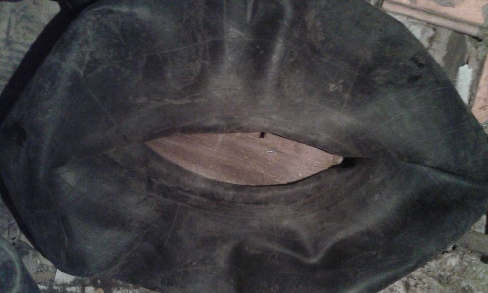 Продам камеру зил131 диск газ53-52 уаз комбайн ступицы сх прицеп будка