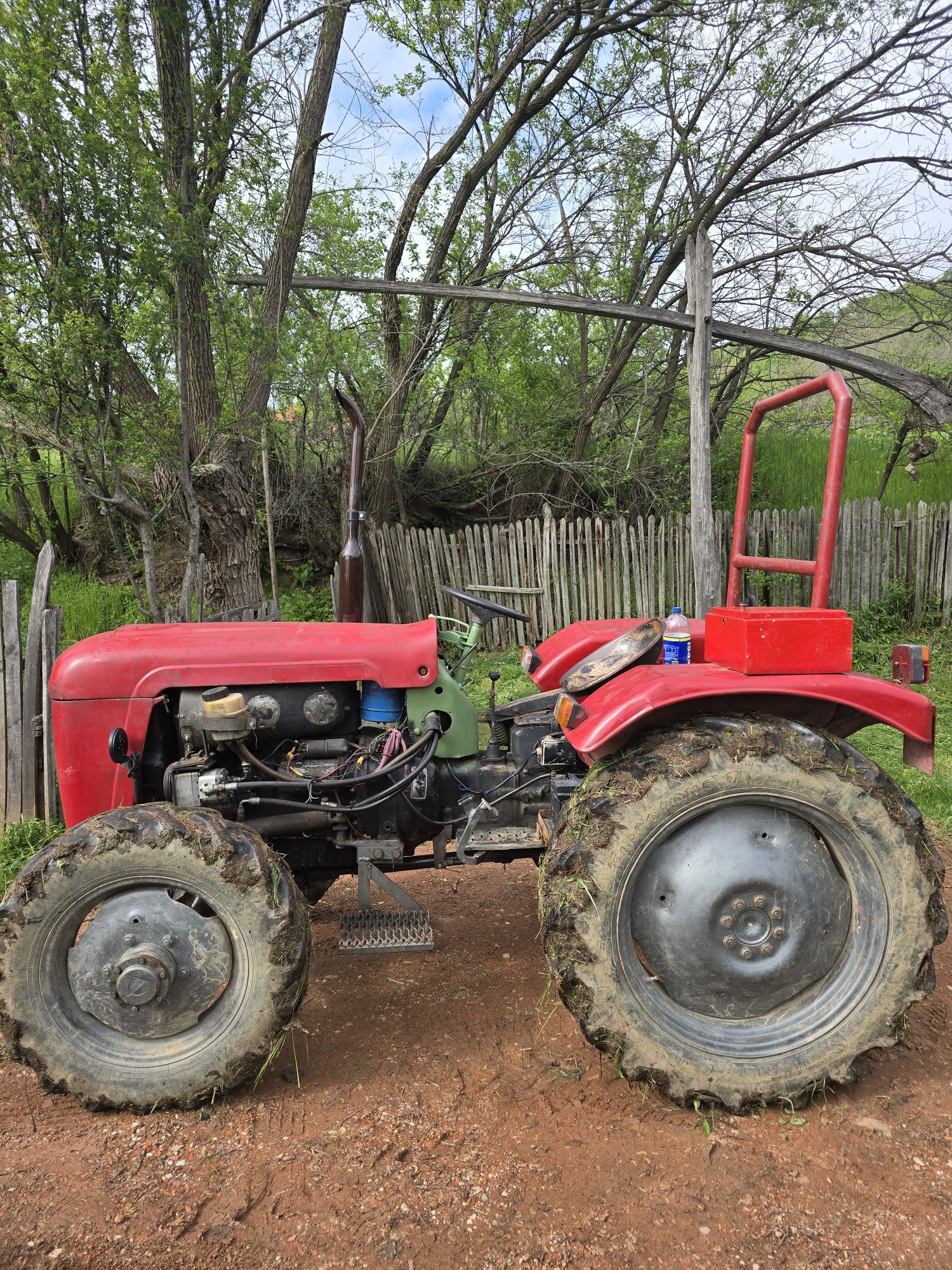 Vând tractor same