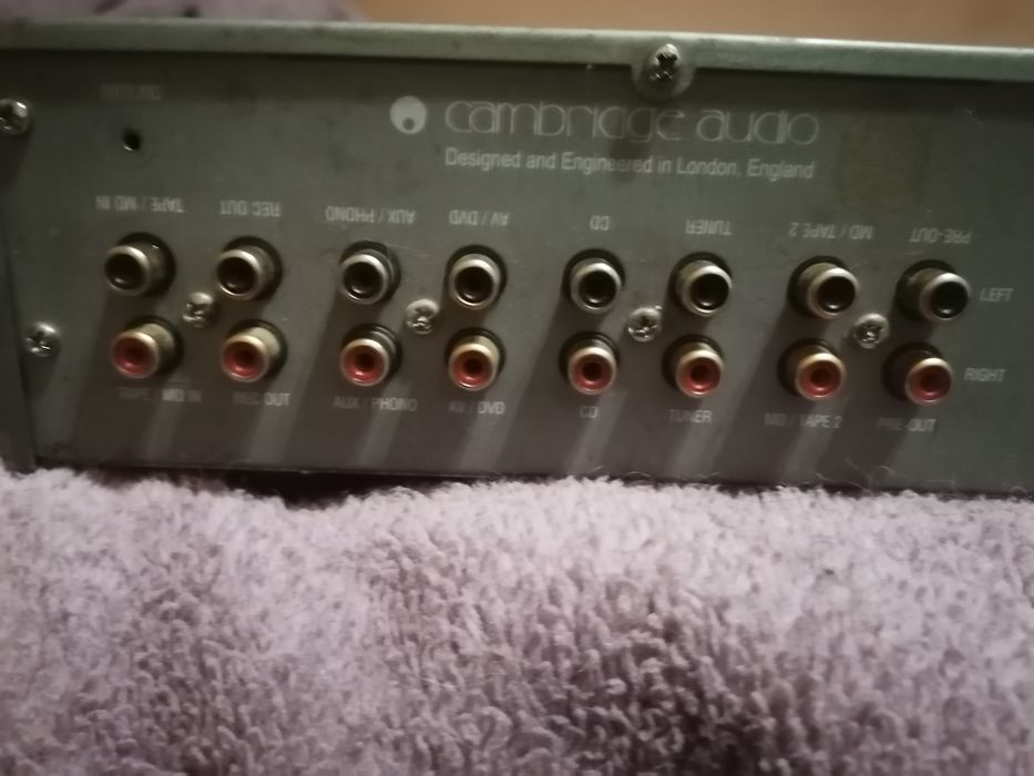 Vând stație de amplificare