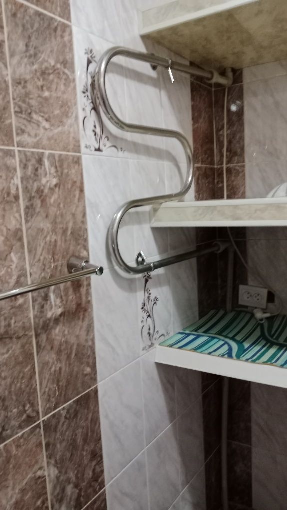 Продам  2х  в 3 микр, дом 4