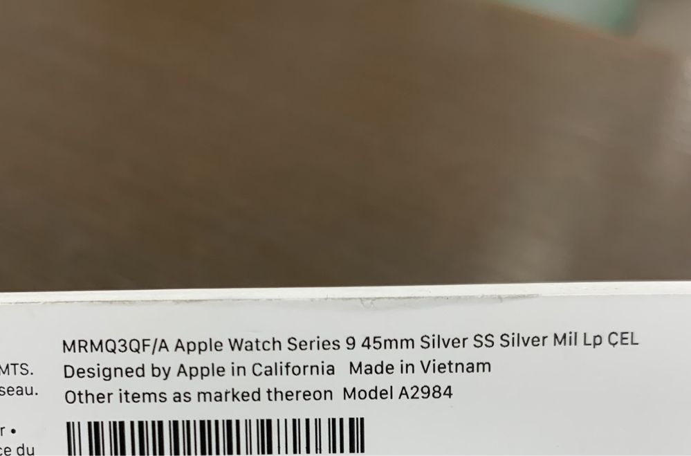 Apple Watch 9 / 45mm / GPS+Cellular / Stainless Steel / Silver