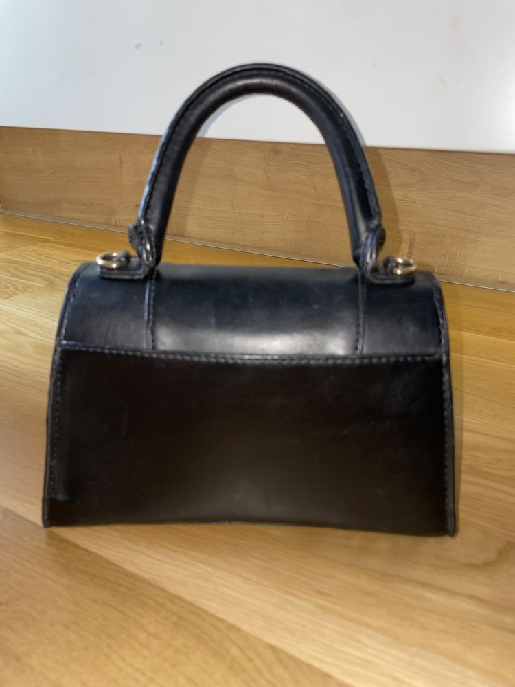 Чанта Balenciaga Gucci Fendi
