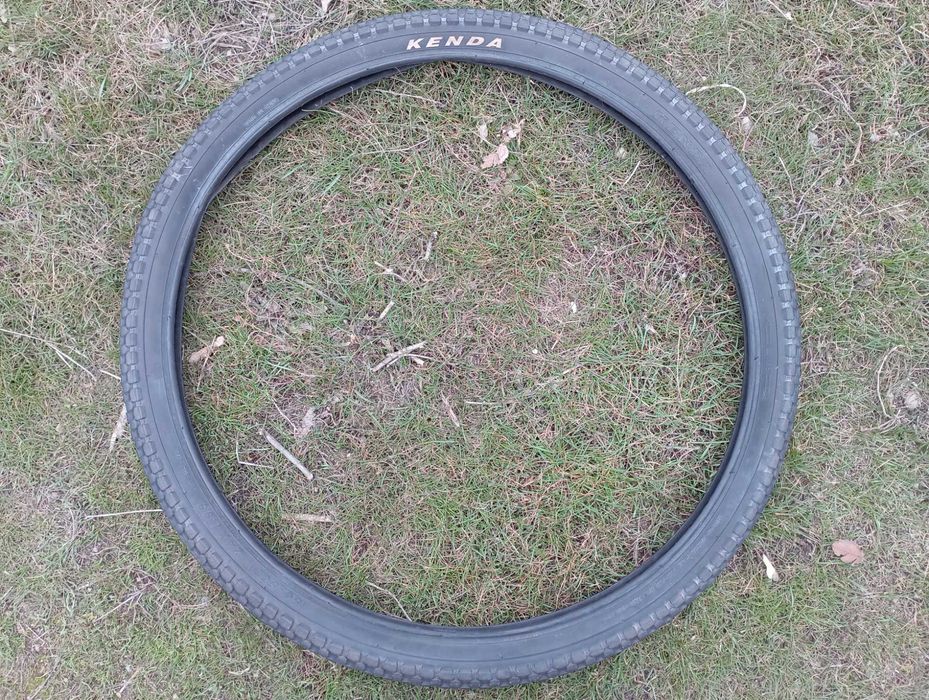 Покрышка для велосипеда, размер 24х1,95