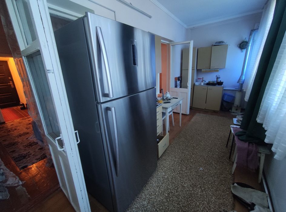 Продается квартира на Калиненском массиве, напротив 1 музык-ой школы