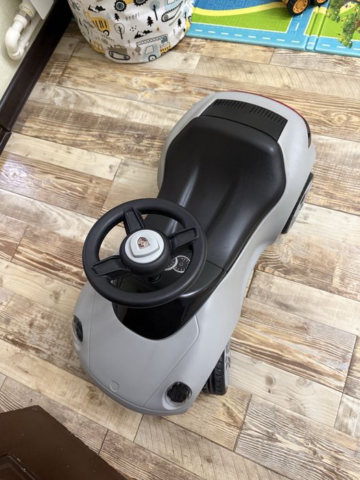 Детская машинка