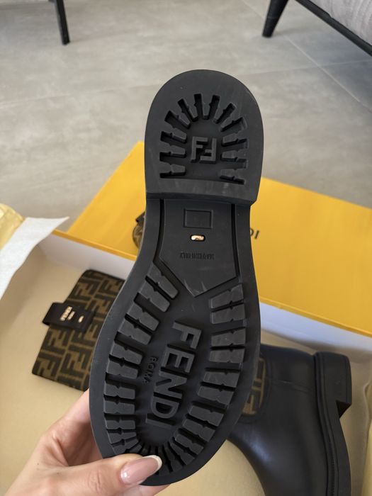 Оригинални ботуши Фенди / Fendi