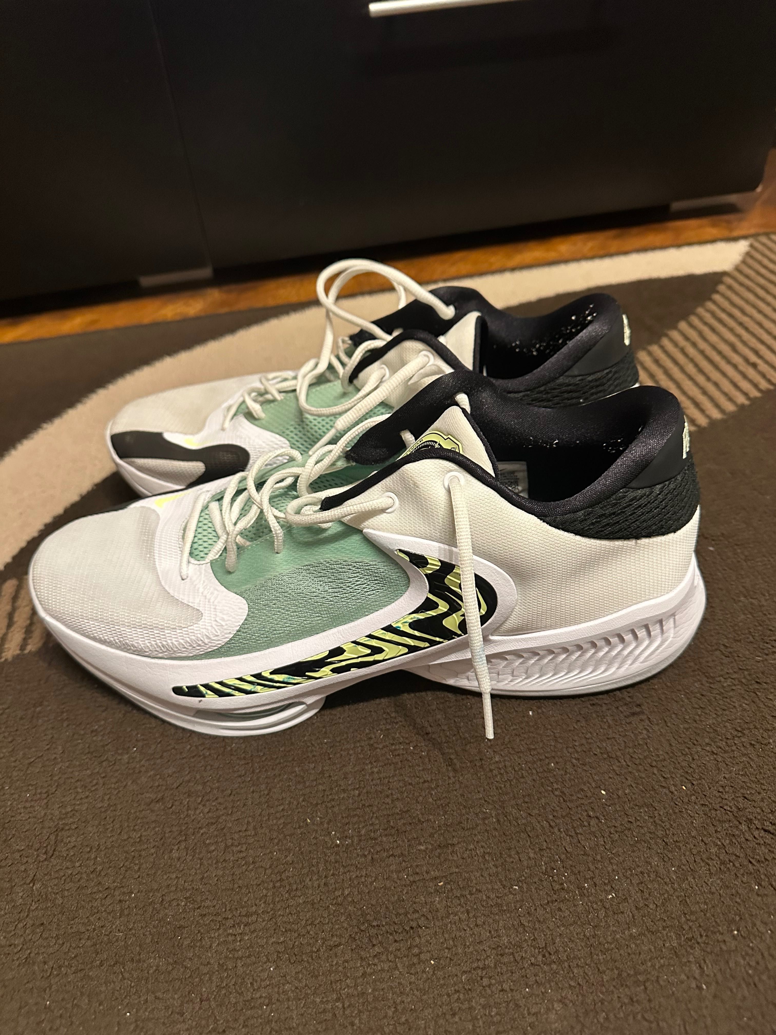 Nike zoom freak4 49,5