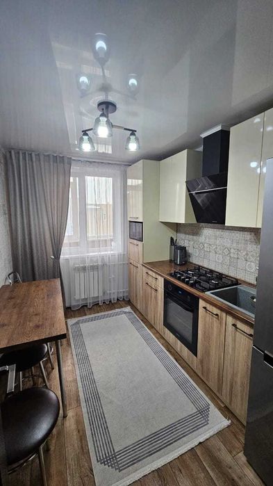 4х комнатная квартира по ул.Каирбекова 340 за 36 млн тнг