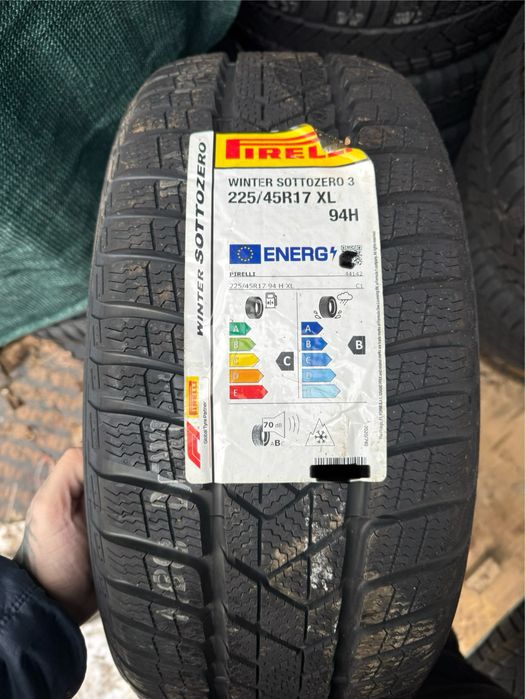 225 45 17 pirelli iarna 2023