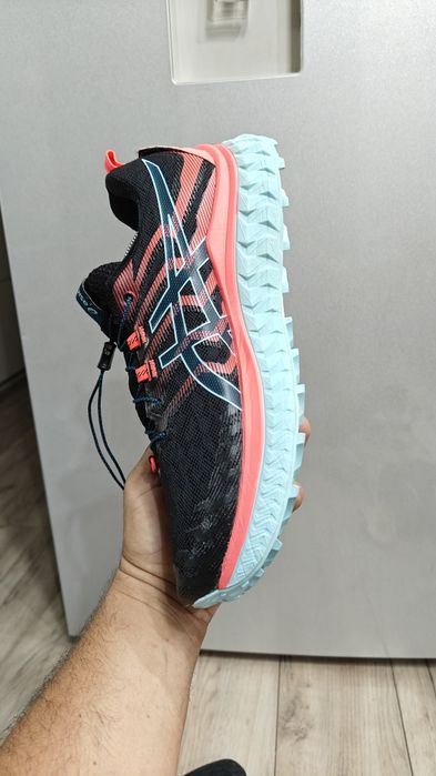 Asics trabuco Max Nr 44