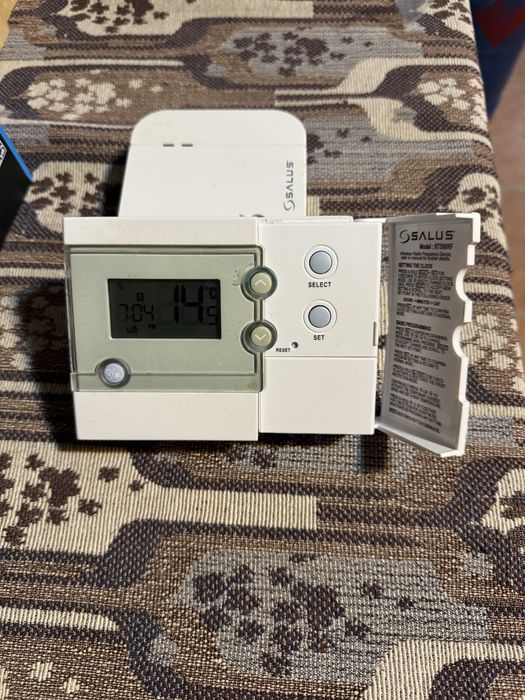 Termostat Salus RT500