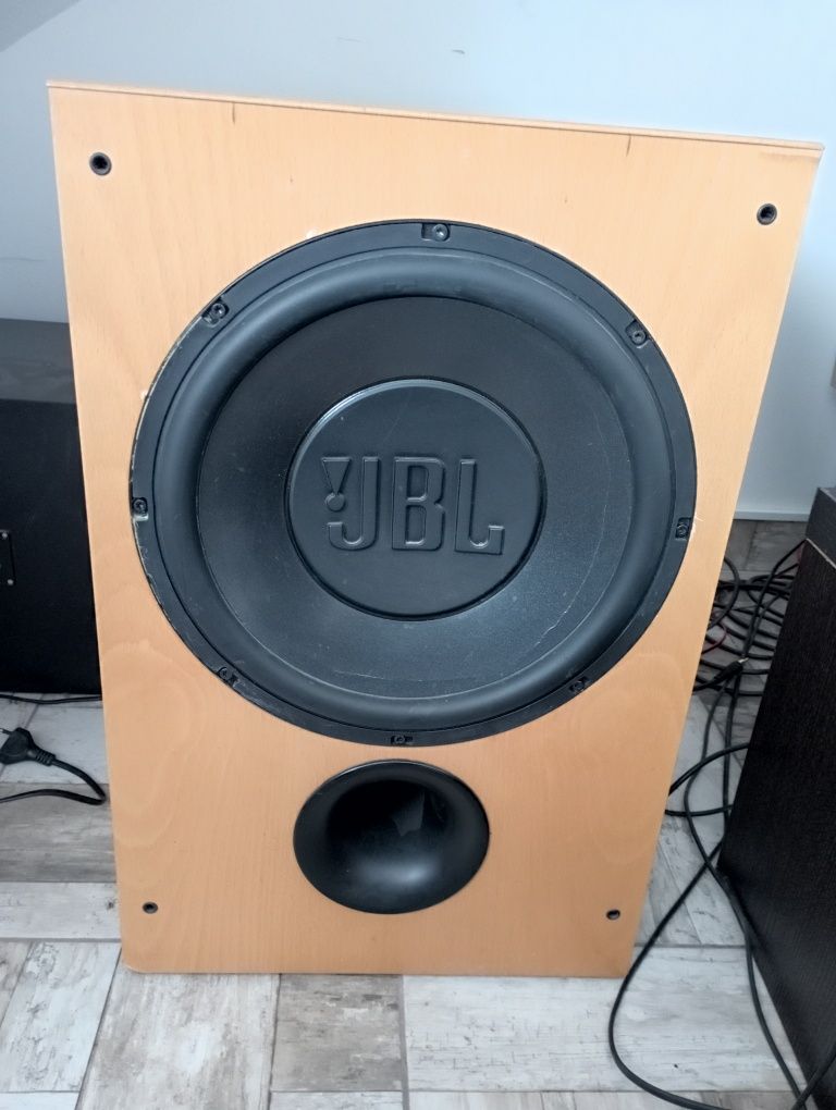 Subwoofe JBL XTI 300 ,model rar,clasa D amp
