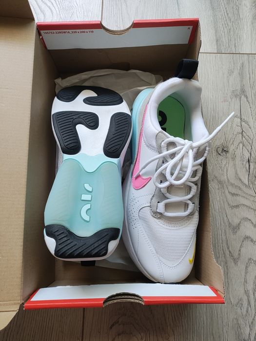 Маратонки Nike Air Max intrlk номер 37.5 Нови