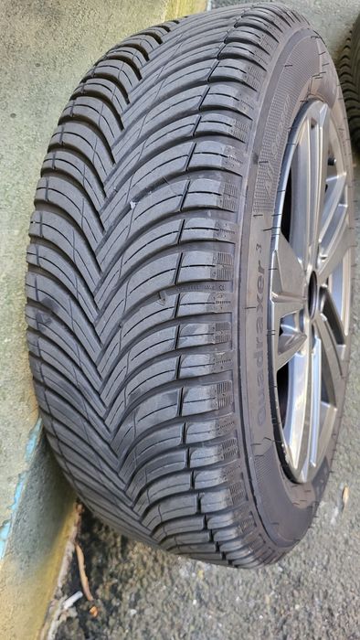 Jante originale Peugeot model 2022 5x108 r16 cu anvelope NOI
