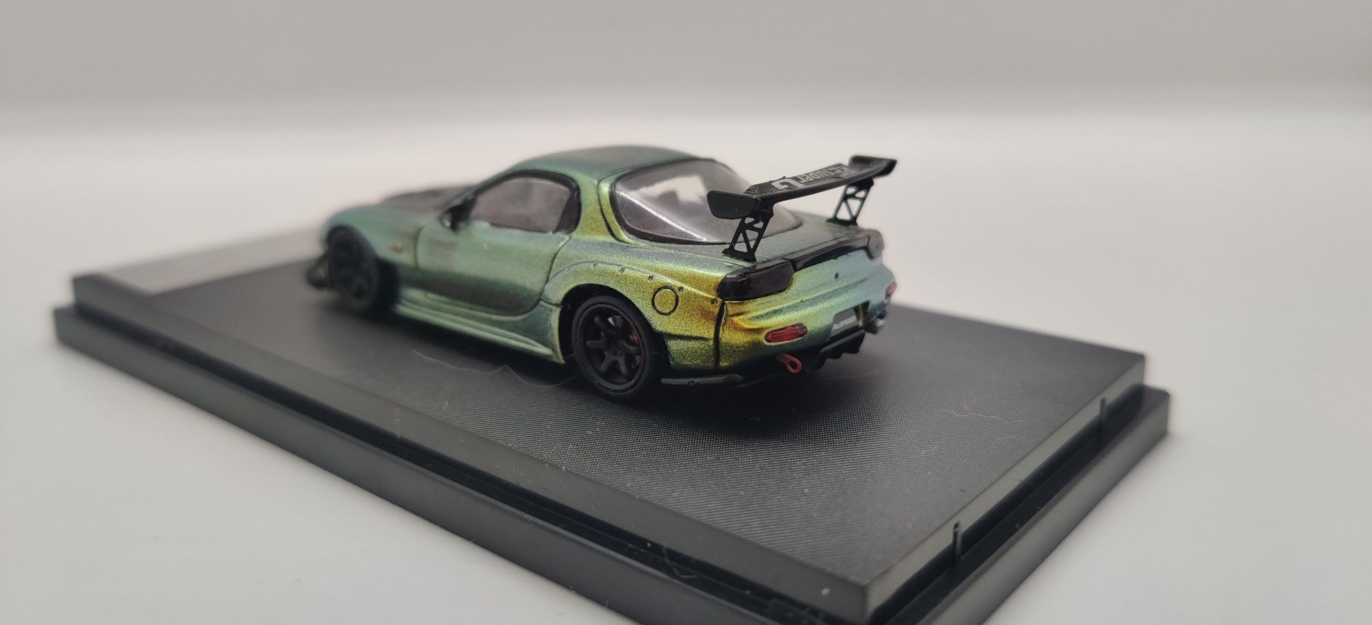 Macheta premium 1:64 Mazda Rx-7 Amemiya culoare speciala LIMITATA