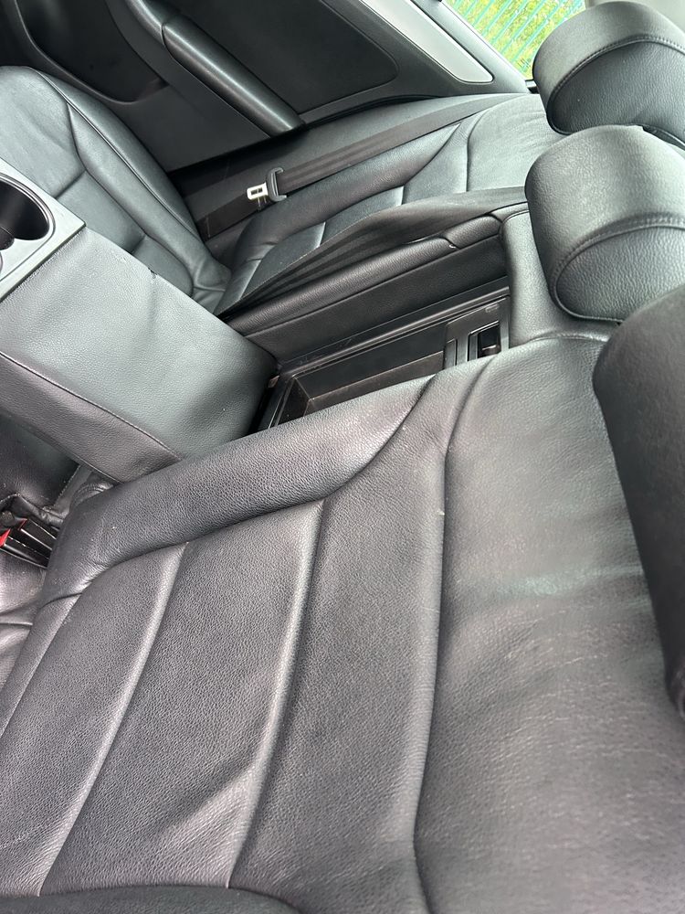 Interior piele, scaune față și banchete spate  Volkswagen Jetta 2014