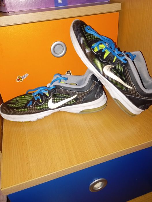 Adidași Nike timp liber Air max