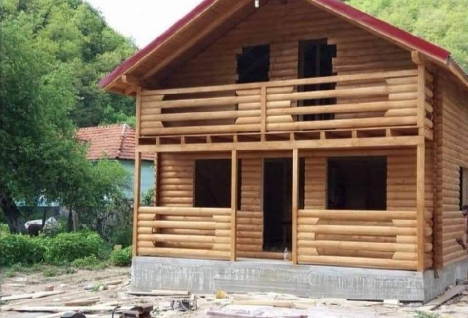 Vând case lemn brad modulare 60mp