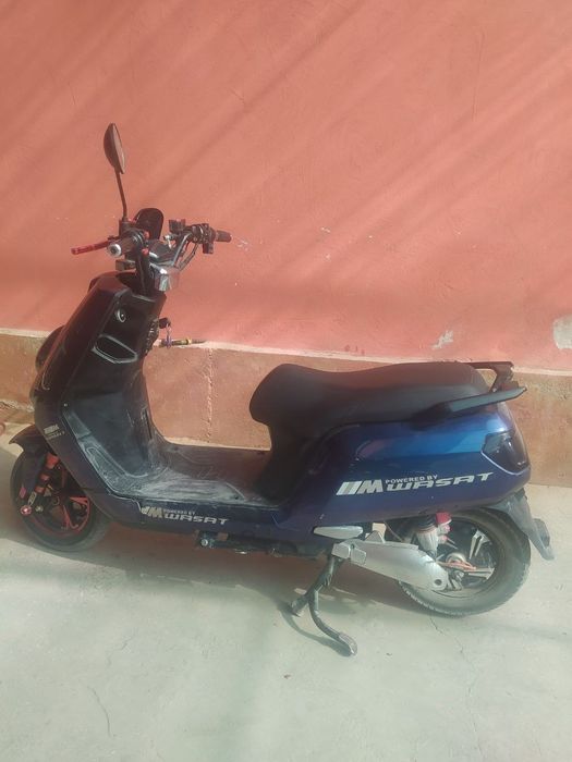 skuter sotiladi elektr tokli arzon