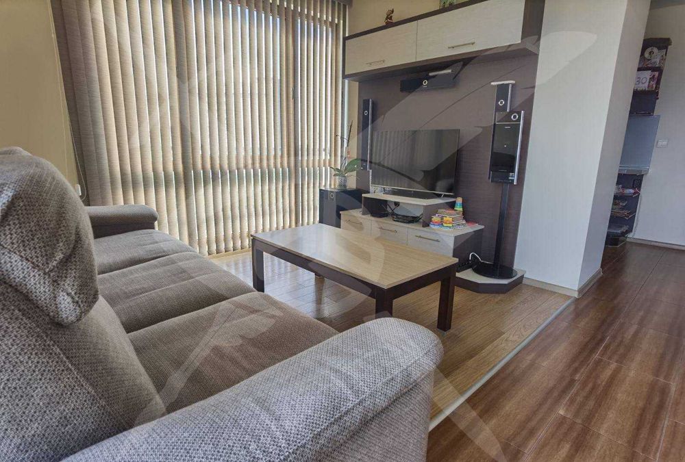 Продава се Тристаен апартамент в Пловдив, Тракия - 109 кв.м за 1901 €/кв.м - Снимка #1