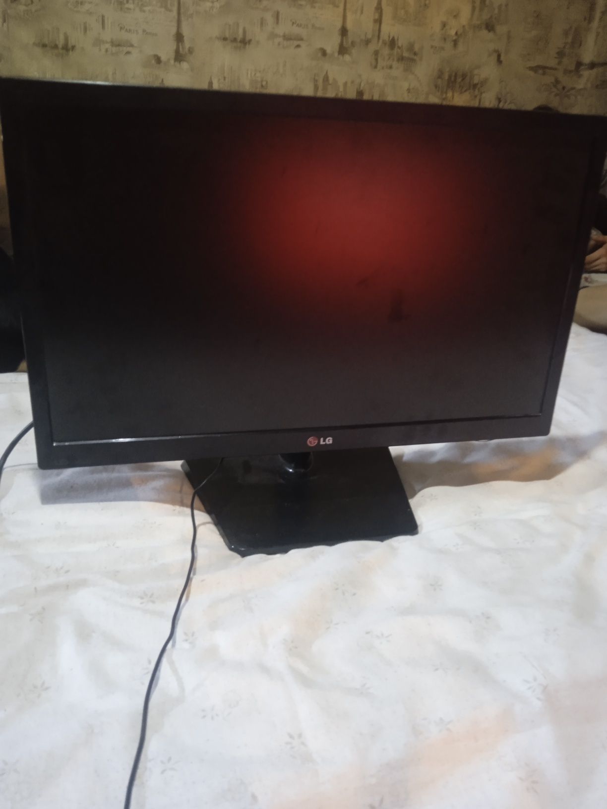 Продам монитор LG