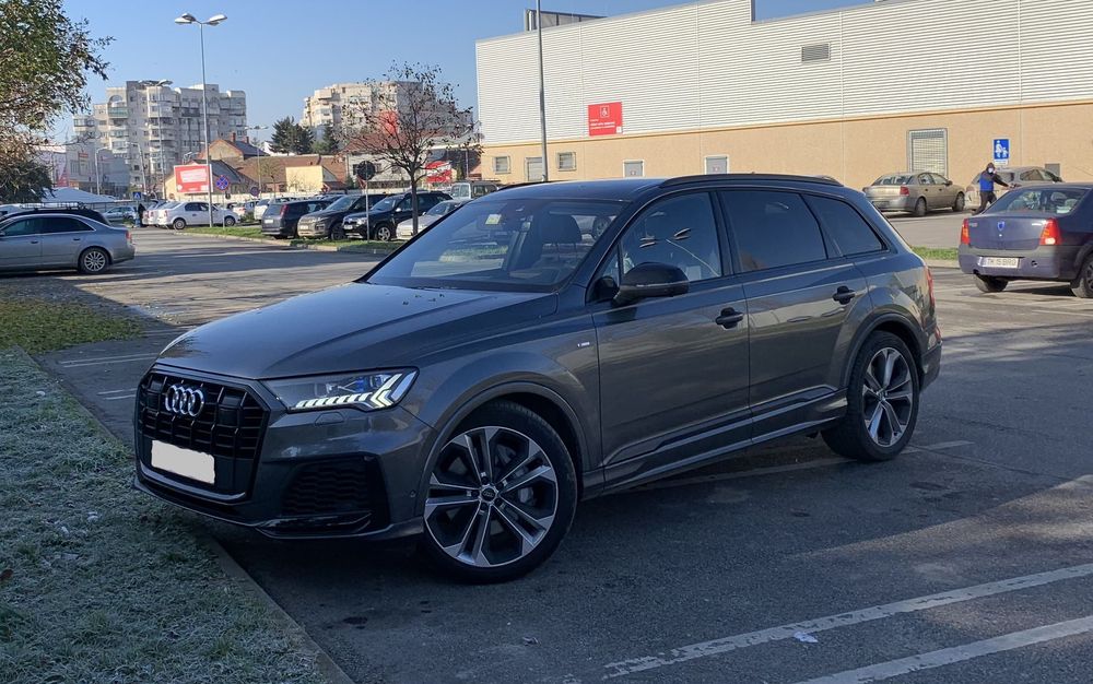 Audi Q7 GARANTIE DE FABRICA decembrie 2025, pret cu TVA INCLUS, 7 LOCURI