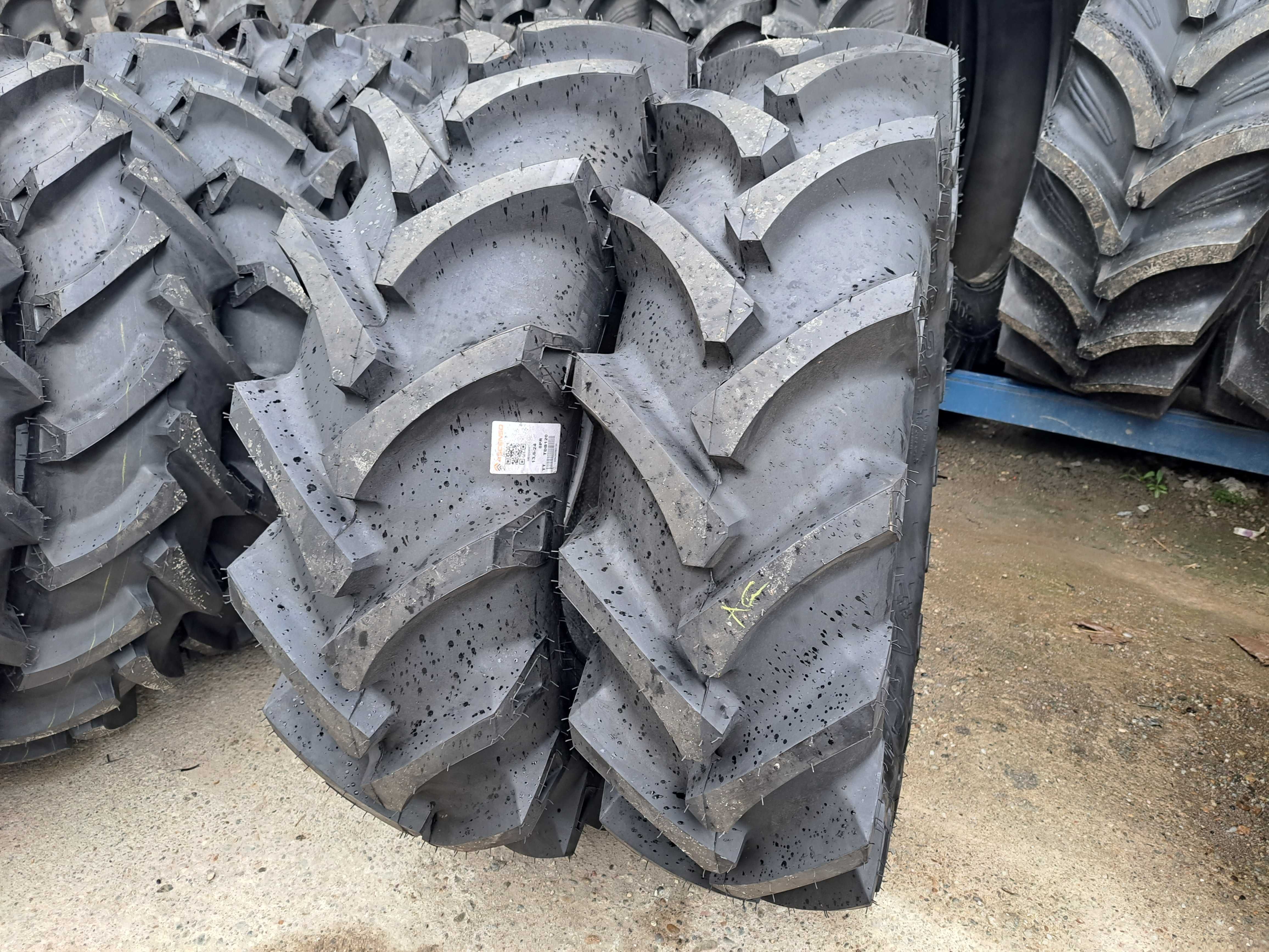 Anvelope marca ASCENSO 13.6-24 cu 8 pliuri cauciucuri noi TRACTOR