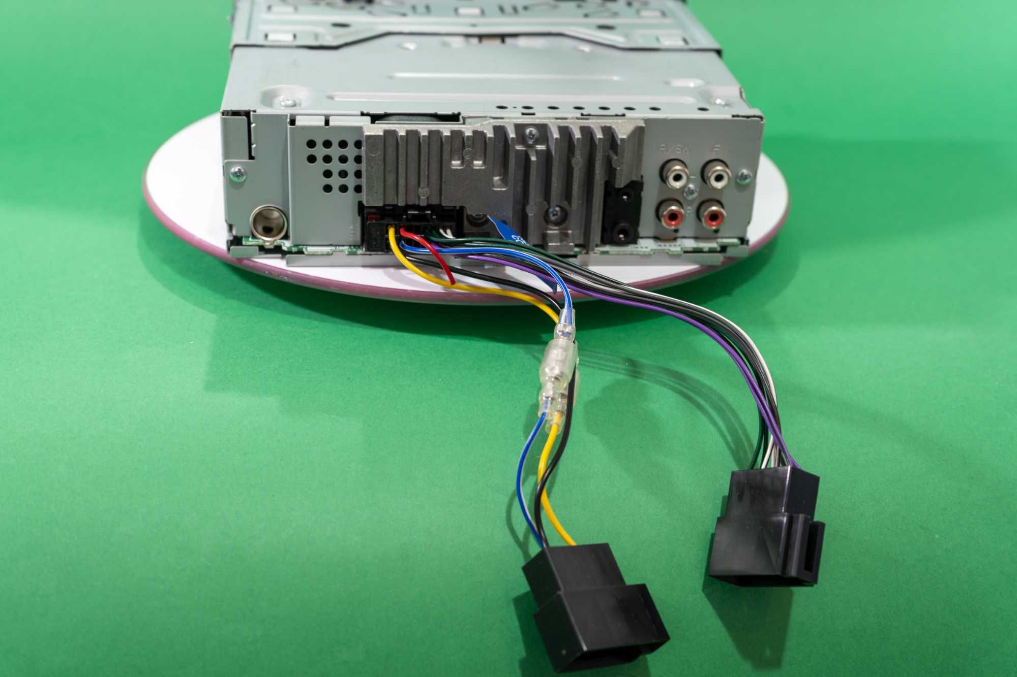 Vand CD player auto Pioneer DEH-S320BT